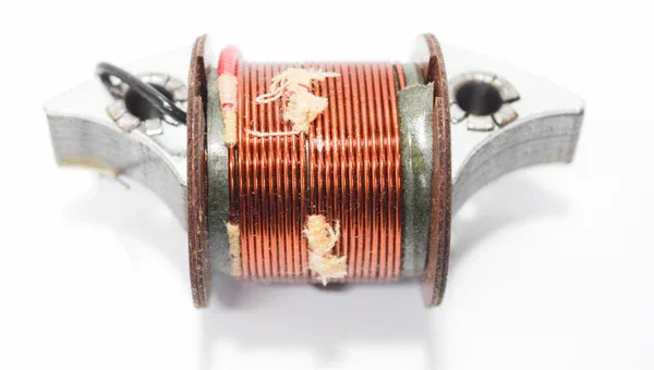 7064 - BOBINA ALIMENTAZIONE VESPA GS 150 CON SPINTEROGENO PER VOLANO 6 POLI Esclusivo